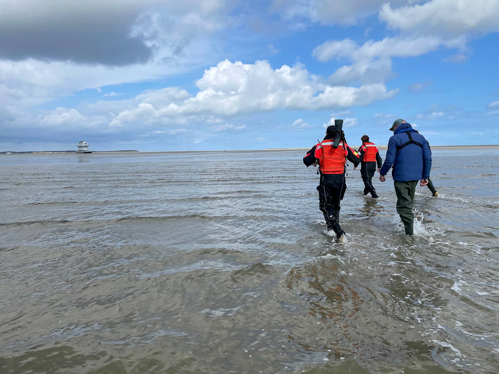 Een kijkje nemen bij de wadtoren op de Richel