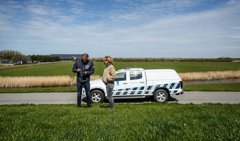 Rijkswaterstaat aan het werk in het Waddengebied